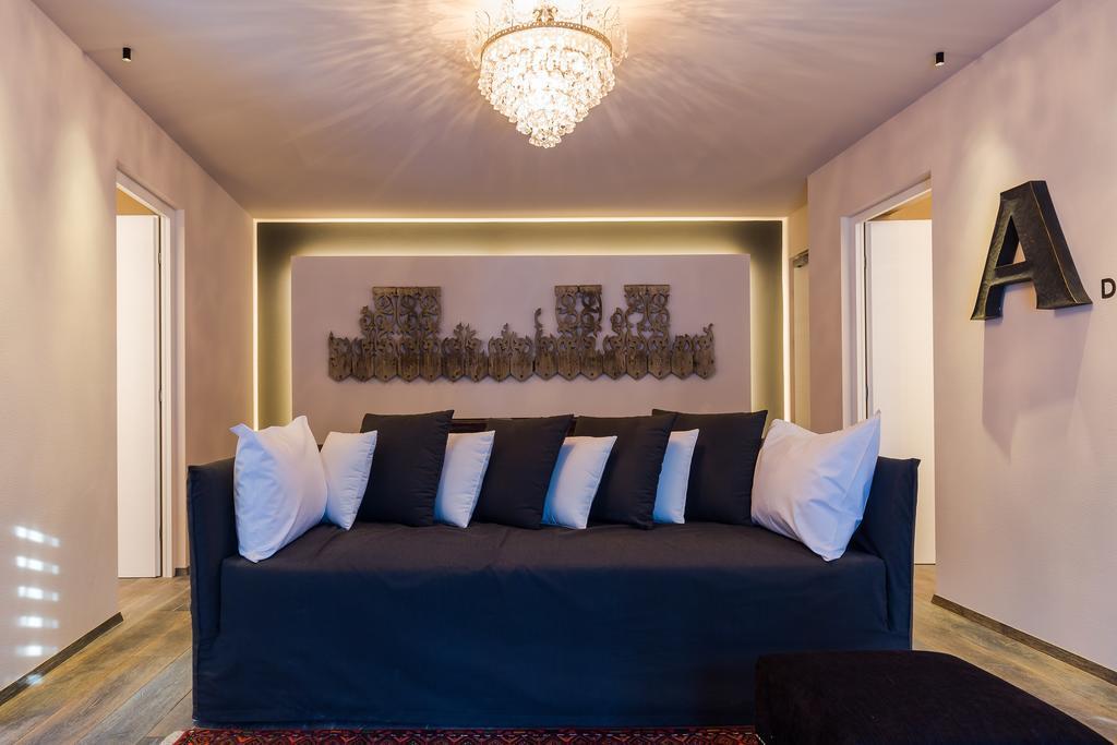 Adler Suite&Stube Niederdorf Exteriör bild