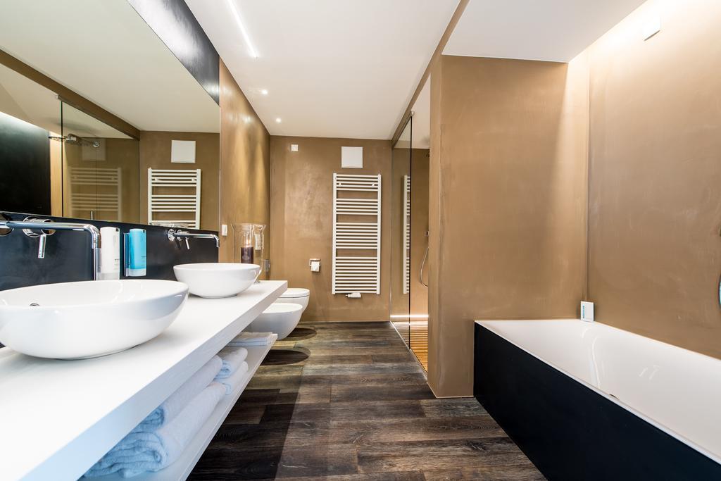 Adler Suite&Stube Niederdorf Exteriör bild