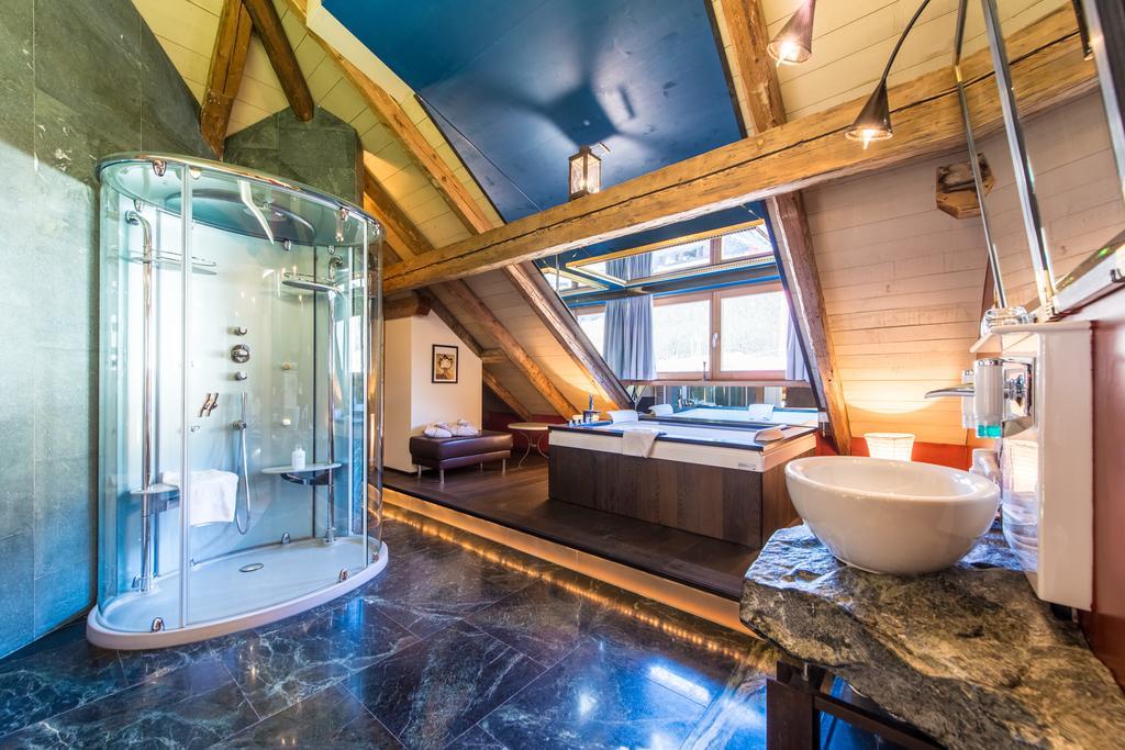 Adler Suite&Stube Niederdorf Exteriör bild